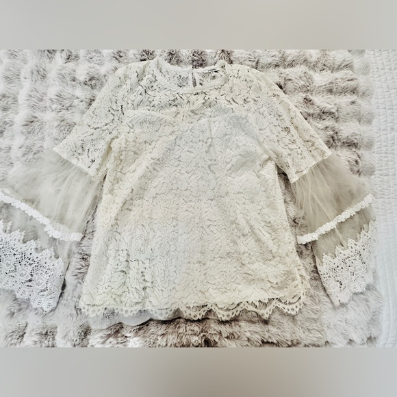 White Lace Bell Sleeve Mesh Blouse Top Holiday Medium - Picture 1 of 3